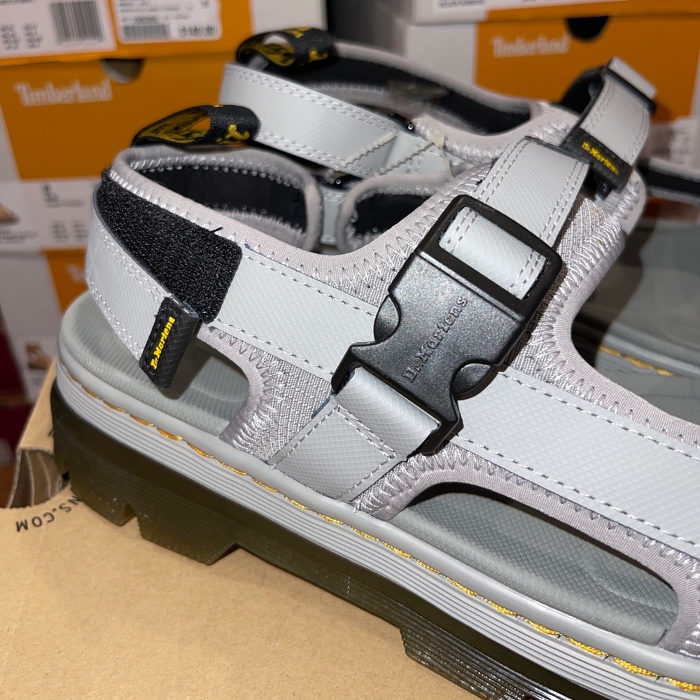 DR MARTENS FORSTER MID POLY RIPSTOP SANDALS - Picture 4 of 9